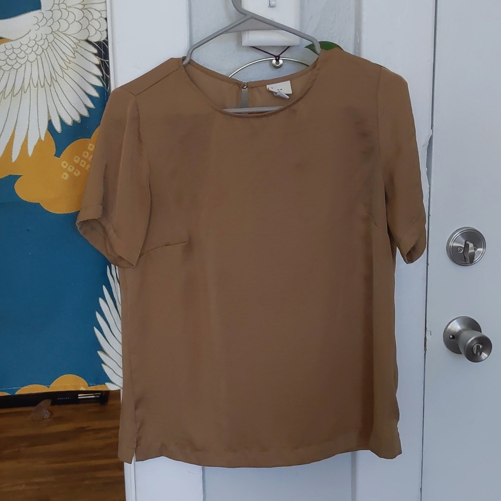 silky gold blouse -size s